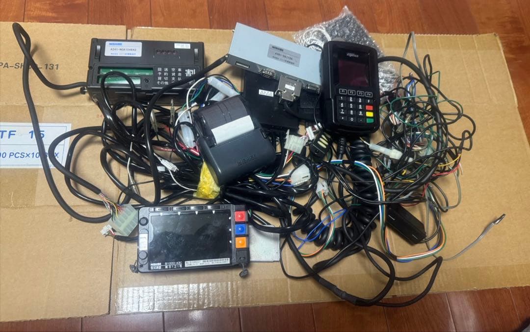 タクシーメーター ニシベ計器 ルミナス などなど