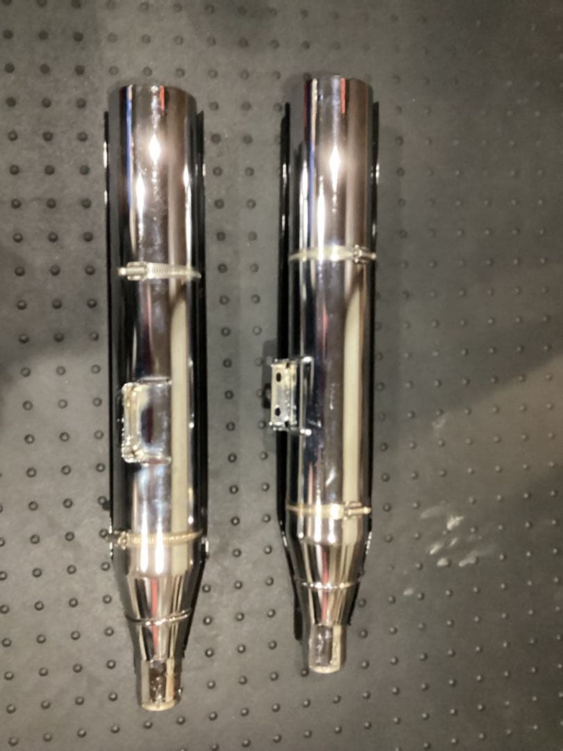 ミルウォーキーエイト　北米マフラー