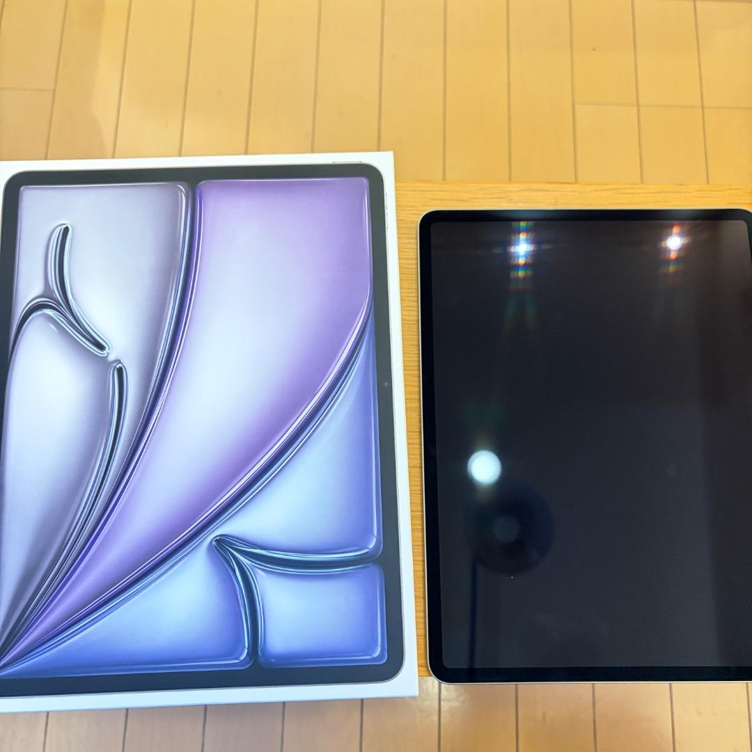 iPad Air 13インチ (M3) Wi-Fi 256GB　スペースグレイ