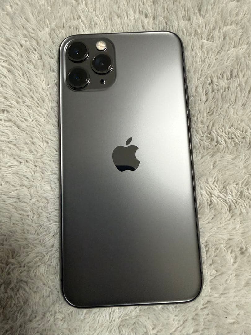 iPhone 11pro ミッドナイトグリーン 新品 バッテリー100% 送料込