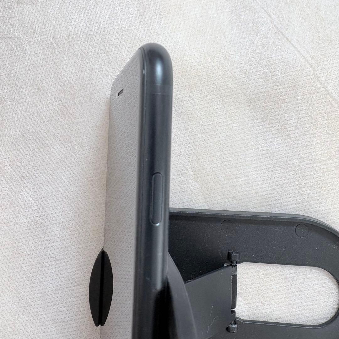 Apple iPhone SE（第3世代）