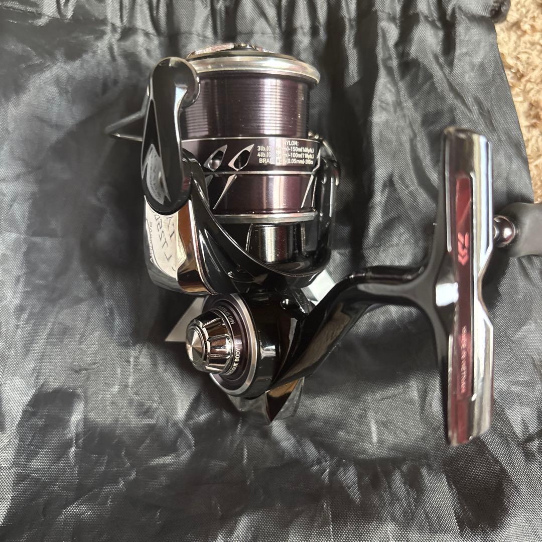 23TATULA LT2500SS-QD タトゥーラ　スピニングリール