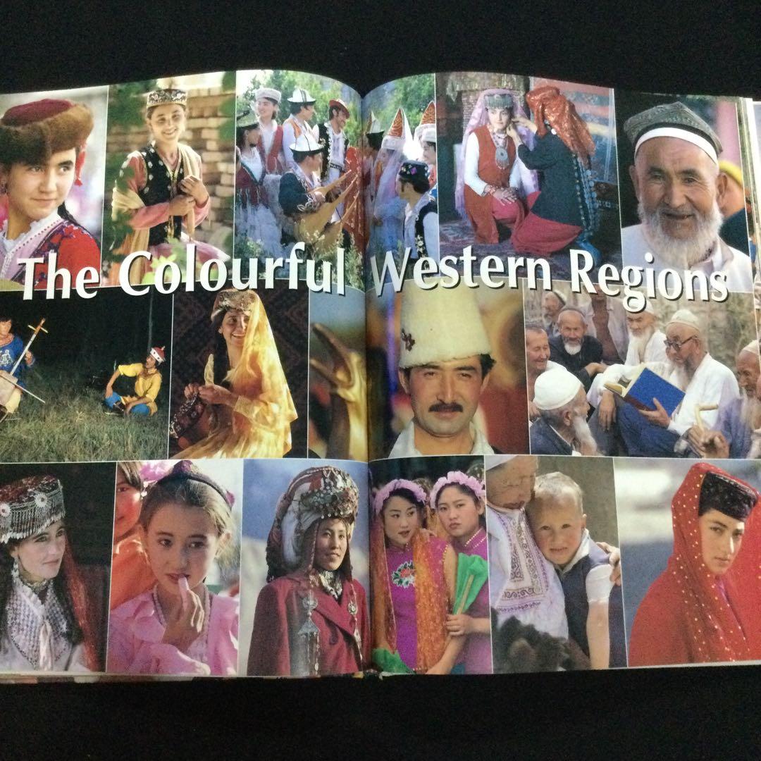 中国　新疆ウイグル自治区　洋書　自然　民族衣装　China Uygur 地理　本