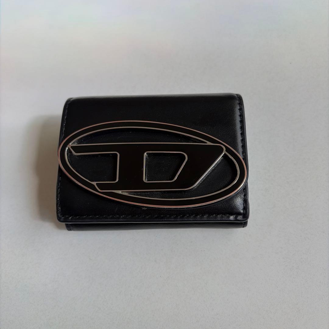 DIESELディーゼル三つ折り財布〜美品