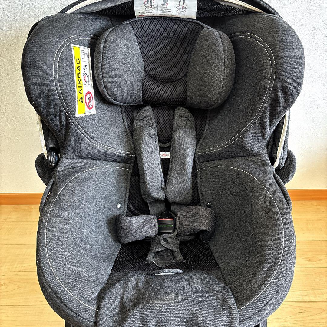 AILEBEBE クルット4s プレミアム ブラック　チャイルドシート