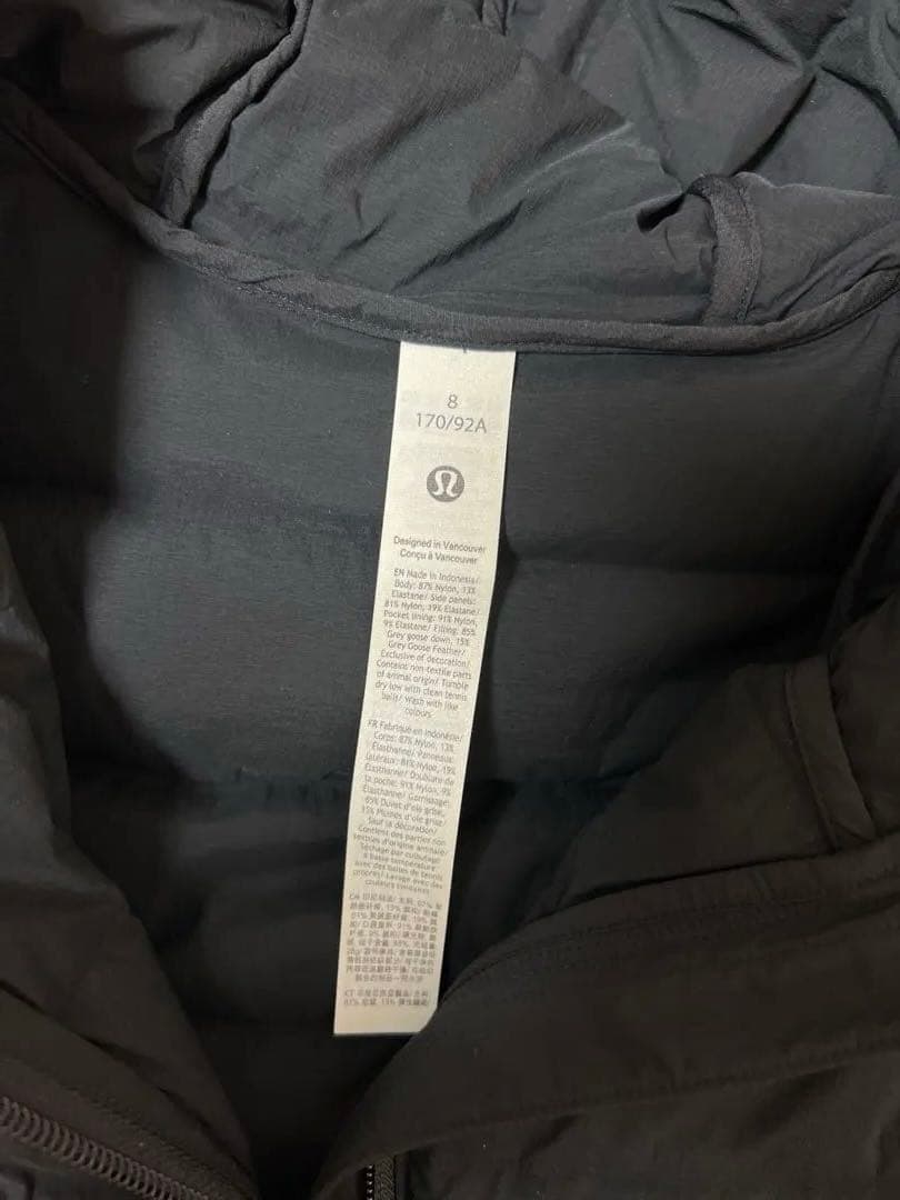 LuLuemon Down and Around ベスト ブラック サイズ8