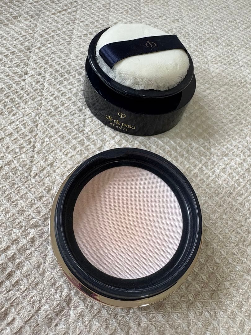 クレドポーボーテ　プードルトランスパラントn M