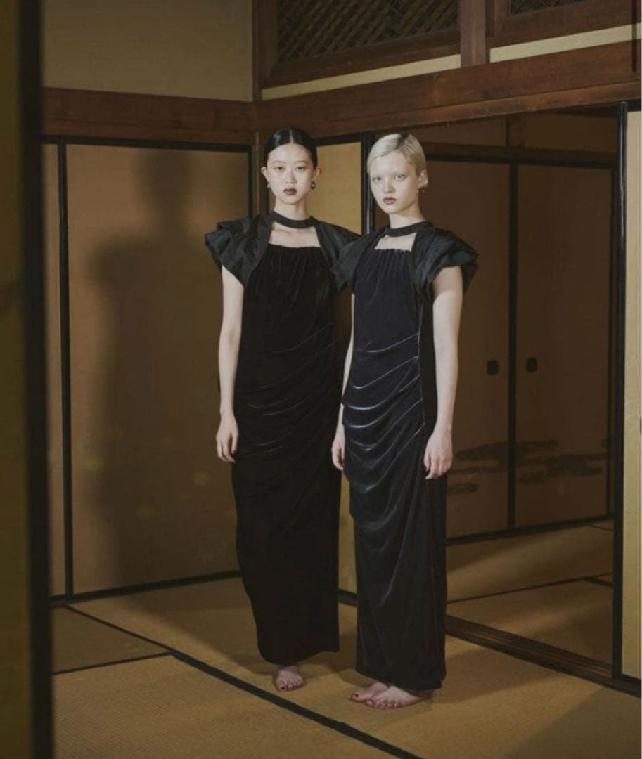 アンドレスド　ドレープベロアドレス　ネイビー オケージョンドレス