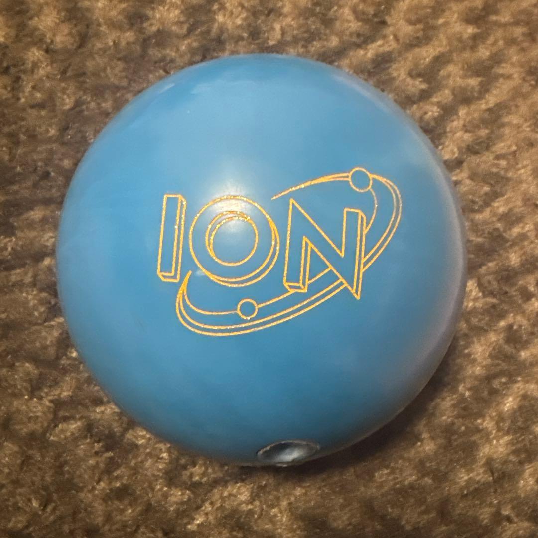 ION PRO ボウリングボール