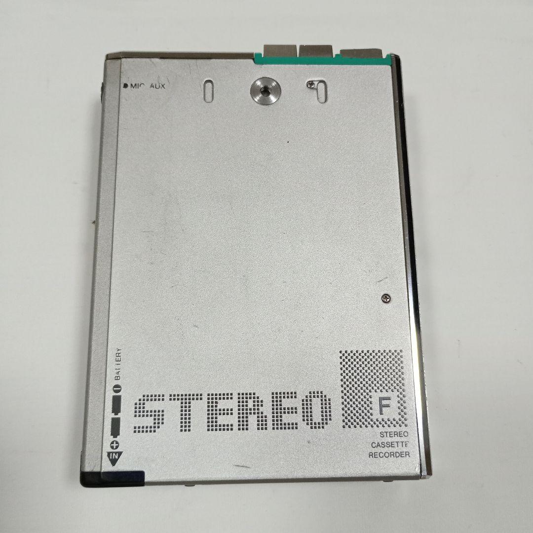 AIWA HS-F7 ステレオカセットレコーダー　シルバー　ジャンク