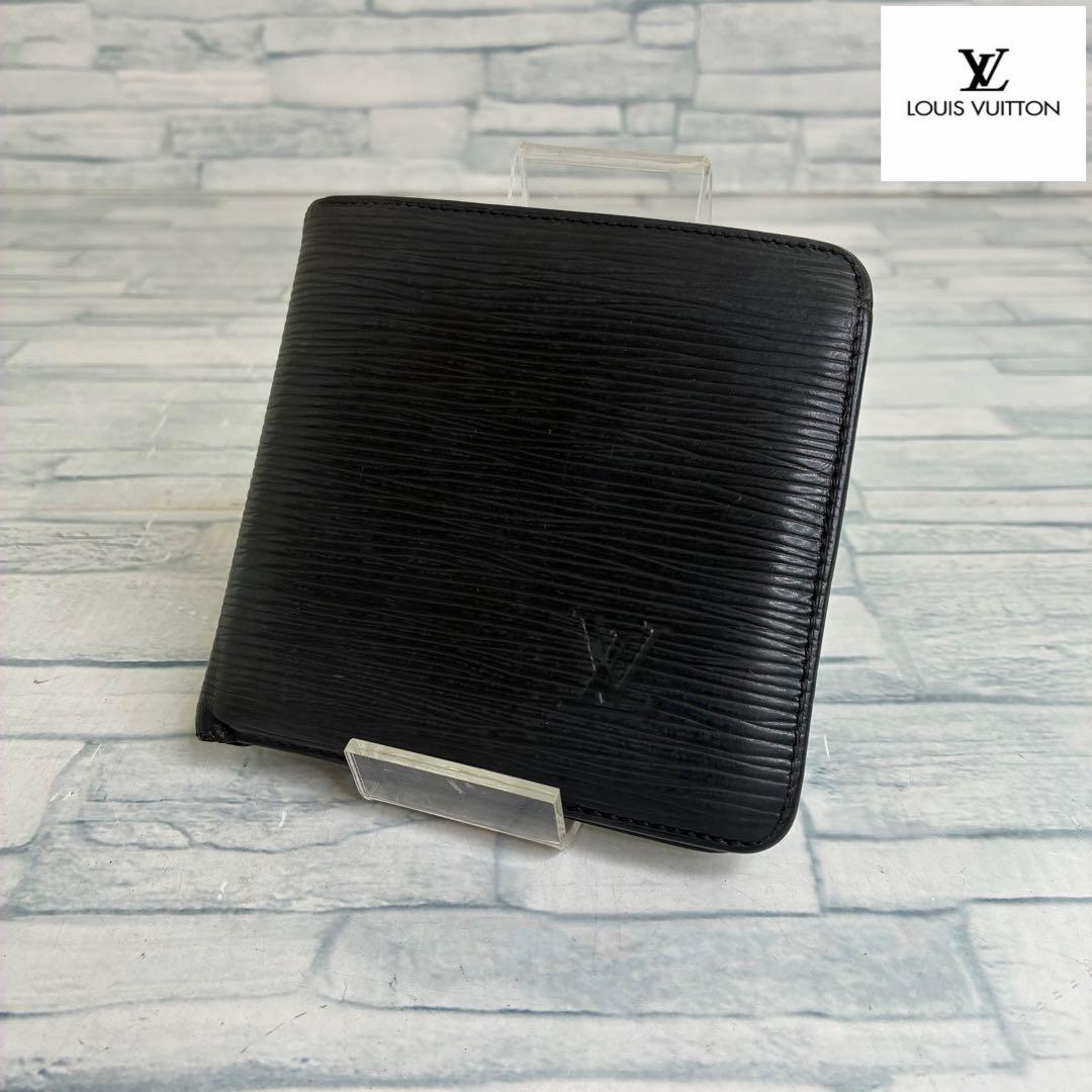 美品　50 LOUIS VUITTON ルイヴィトン　エピ 二つ折り財布　eu4