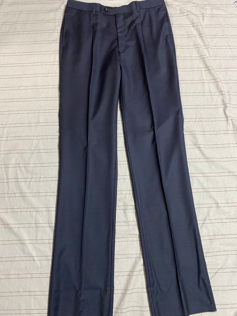 ヒロ様ご購入用　新品 barbas◇イタリア製CERRUTI生地使用◇メンズ