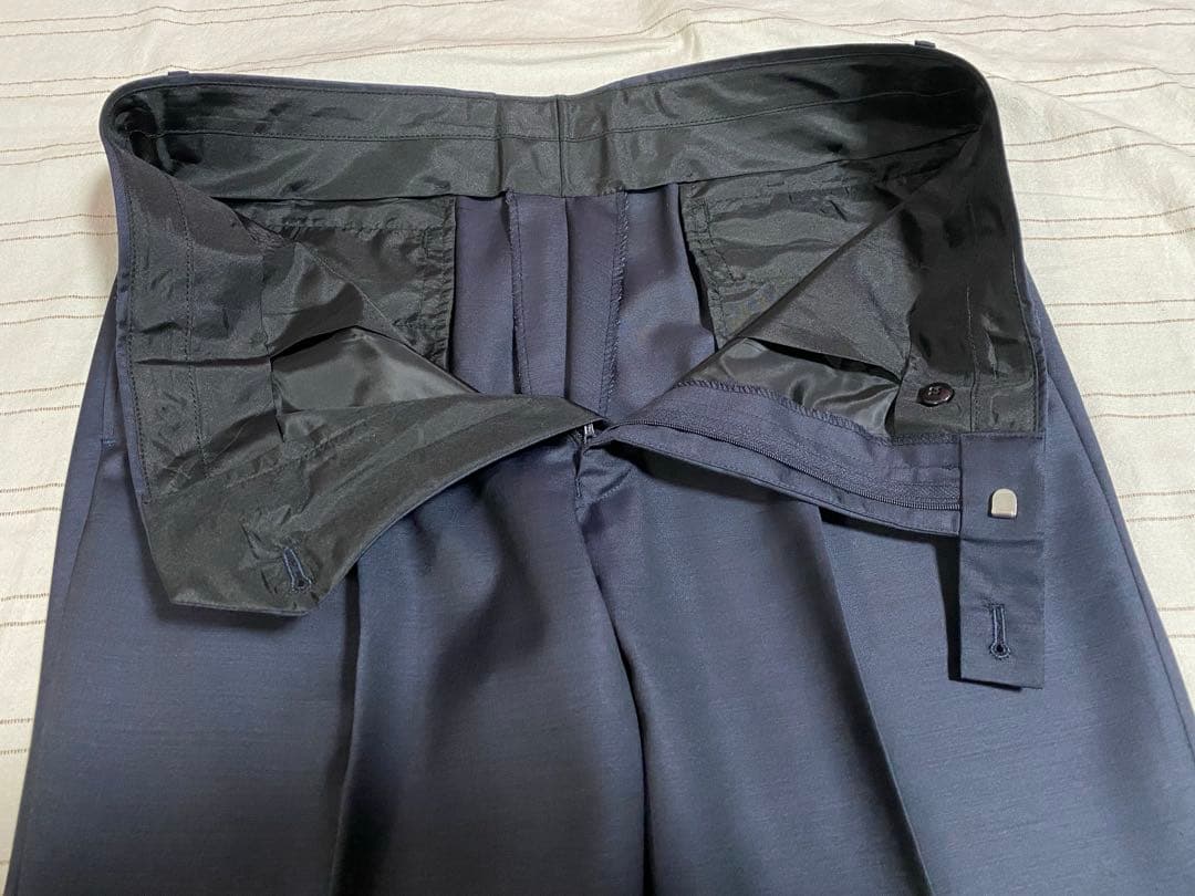 ヒロ様ご購入用　新品 barbas◇イタリア製CERRUTI生地使用◇メンズ