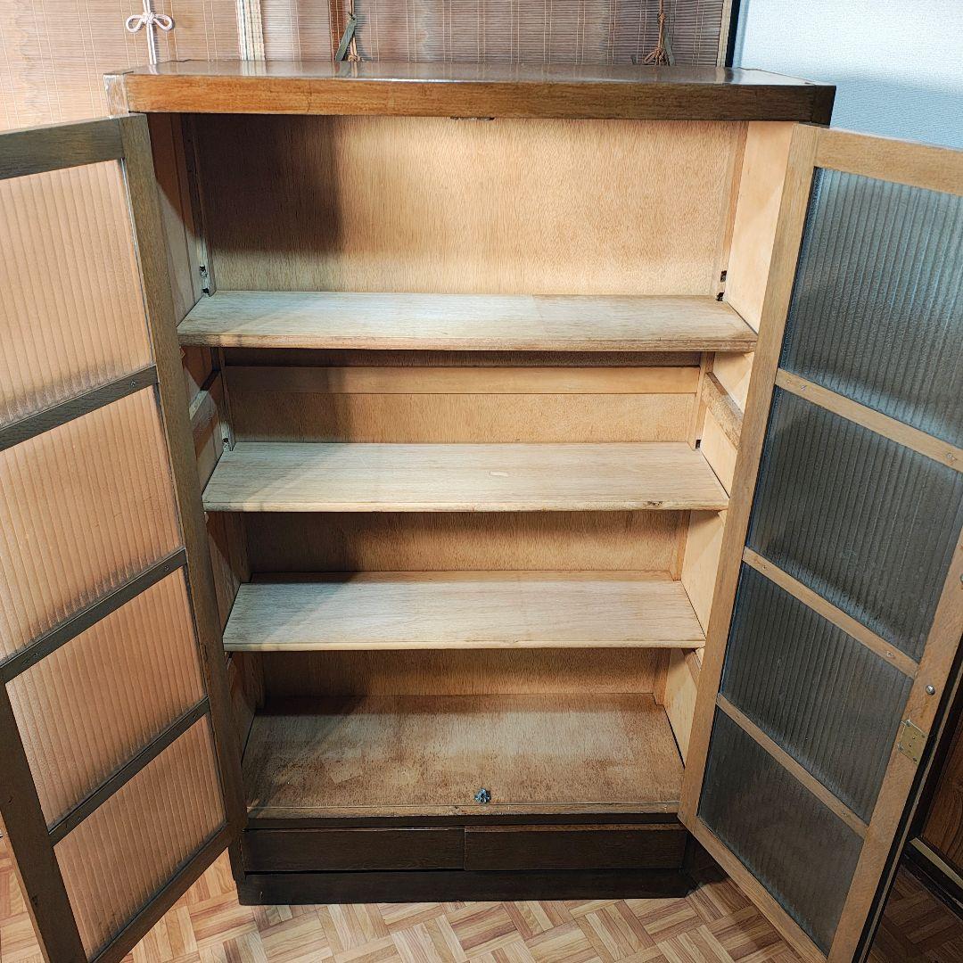 ガラス扉　本棚　食器棚　木製棚　モールガラス　昭和レトロ