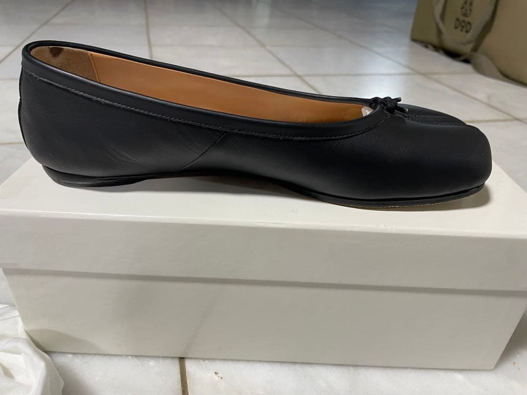 mimiです。マルジェラ　タビバレエシューズ37ブラックTABIバレエ