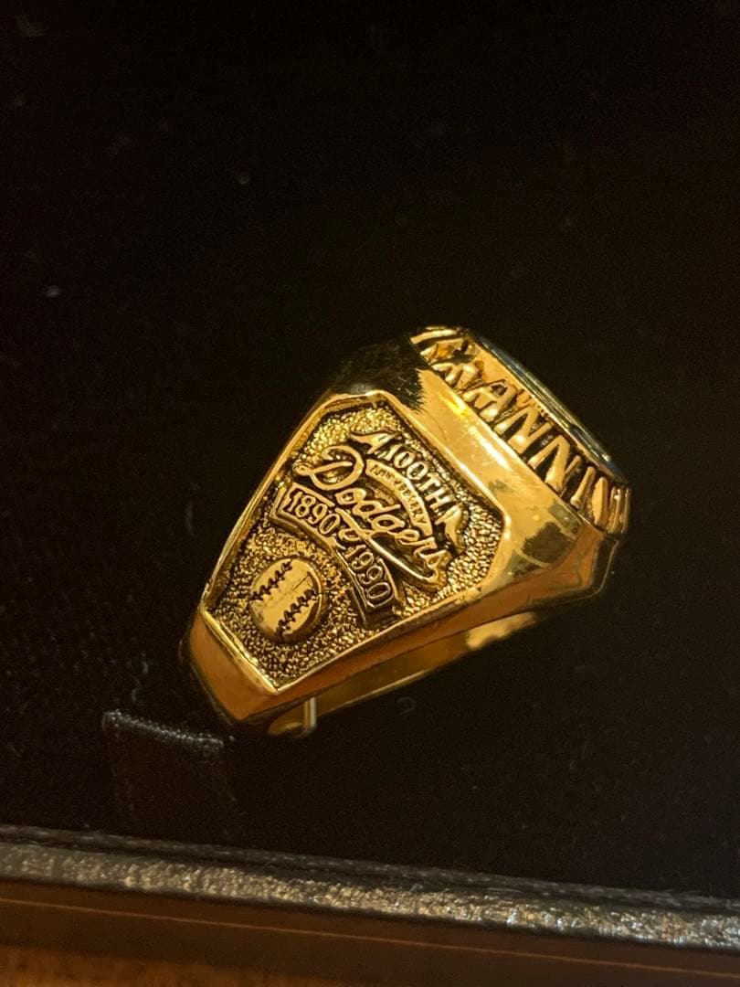 ロサンゼルス・ドジャース 創設100周年記念リング