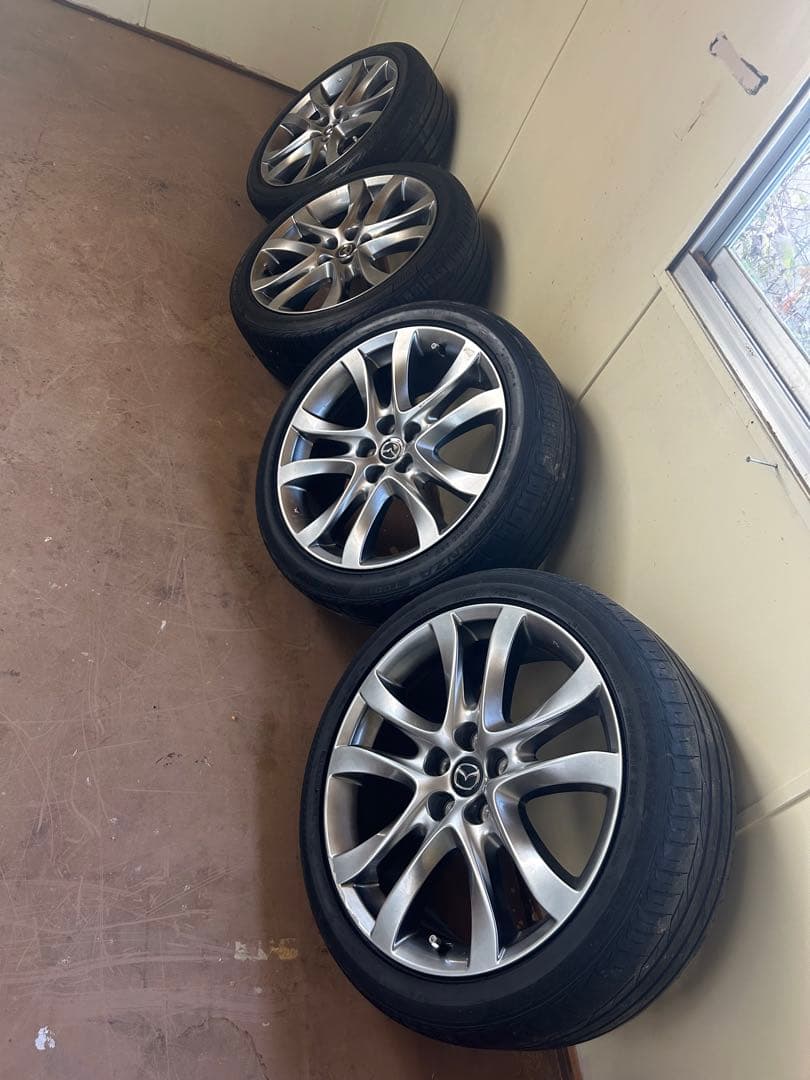 アテンザワゴン　純正ホイール　19インチ