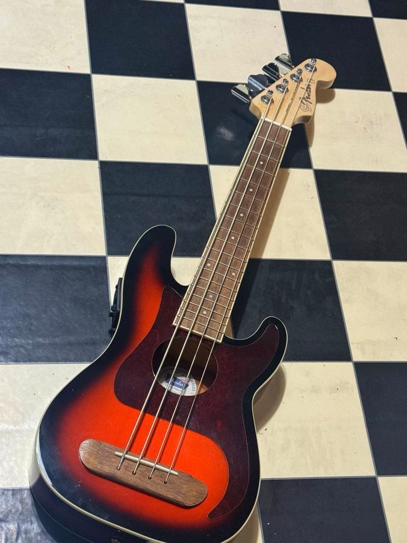 Y*i様 Fender フェンダーFullerton Precision Bas