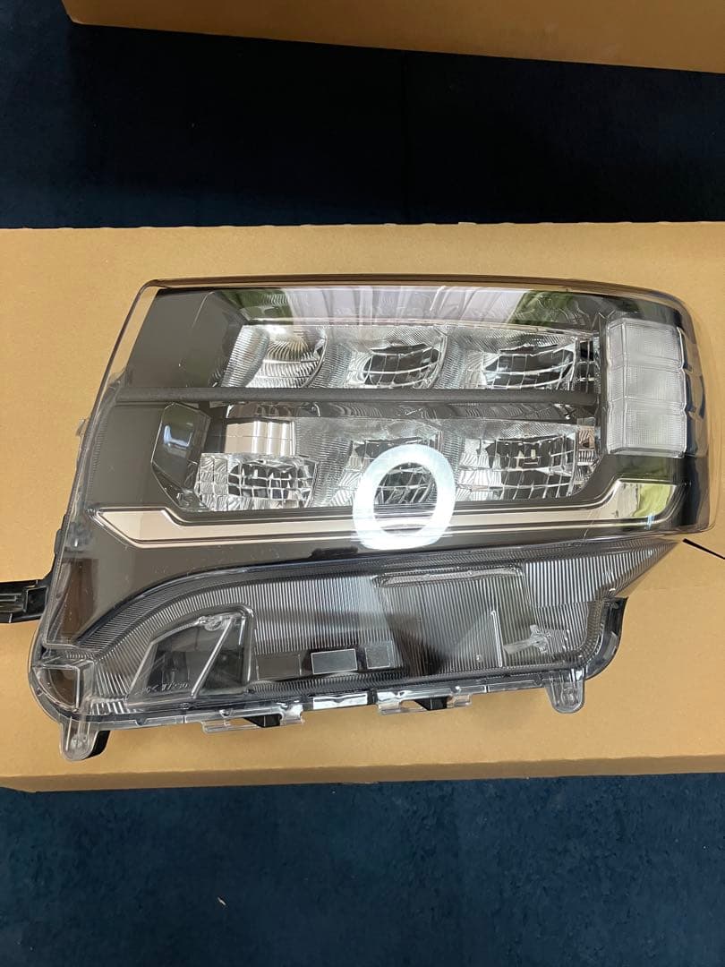 タントファンクロス LA650S LEDヘッドライト 左側