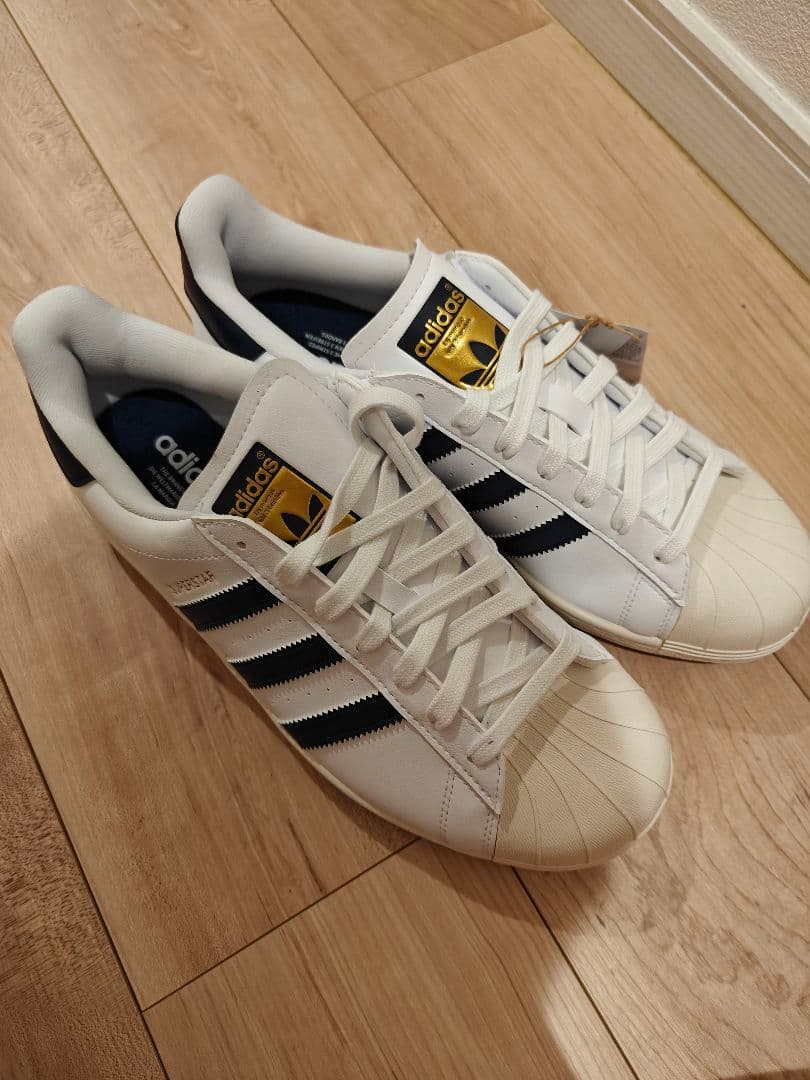 新品送料無料　スーパースターゴルフシューズ26.5センチアディダスレアモデル