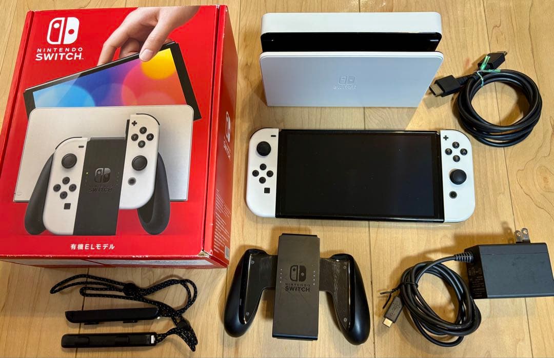 Nintendo Switch 有機ELモデル ホワイト 本体 箱付☆付属品完備