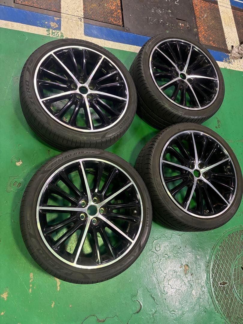 ジャガーXE純正　19インチアルミホイル