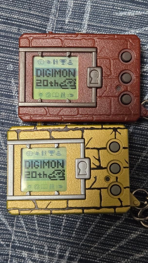 デジタルモンスター（デジモン）ver20th オリジナルブラウン&ズバモンカラー