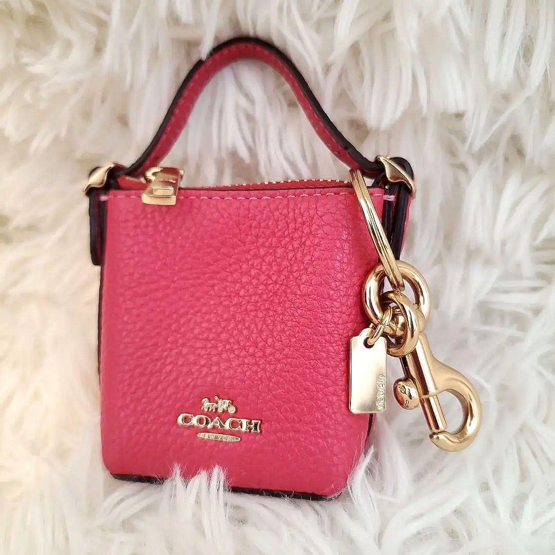 ⭐レア未使用級⭐COACH　ワンショルダー型　チャーム　キーホルダー　シボ革