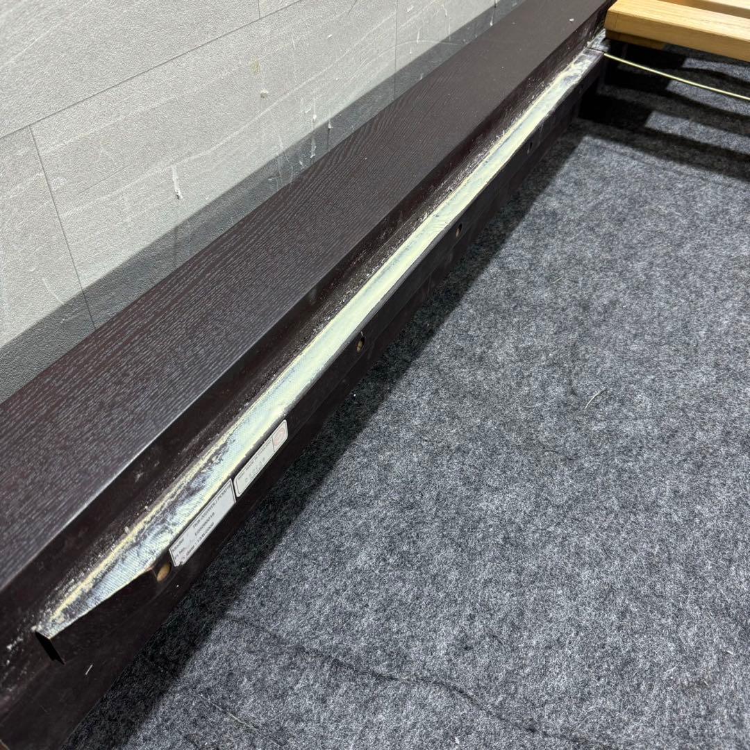 France Bed ベッドフレーム クイーンサイズ ロータイプ d2970