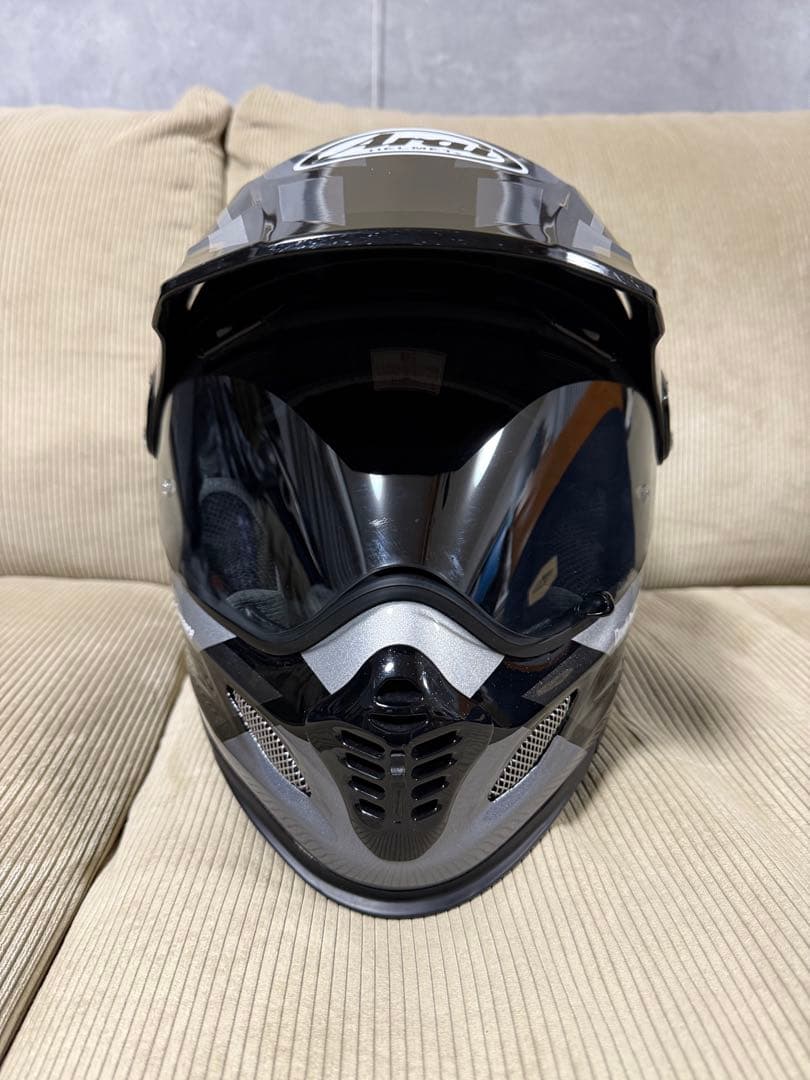 AraiジェットヘルメットTour Cross3 グレー・ブラック