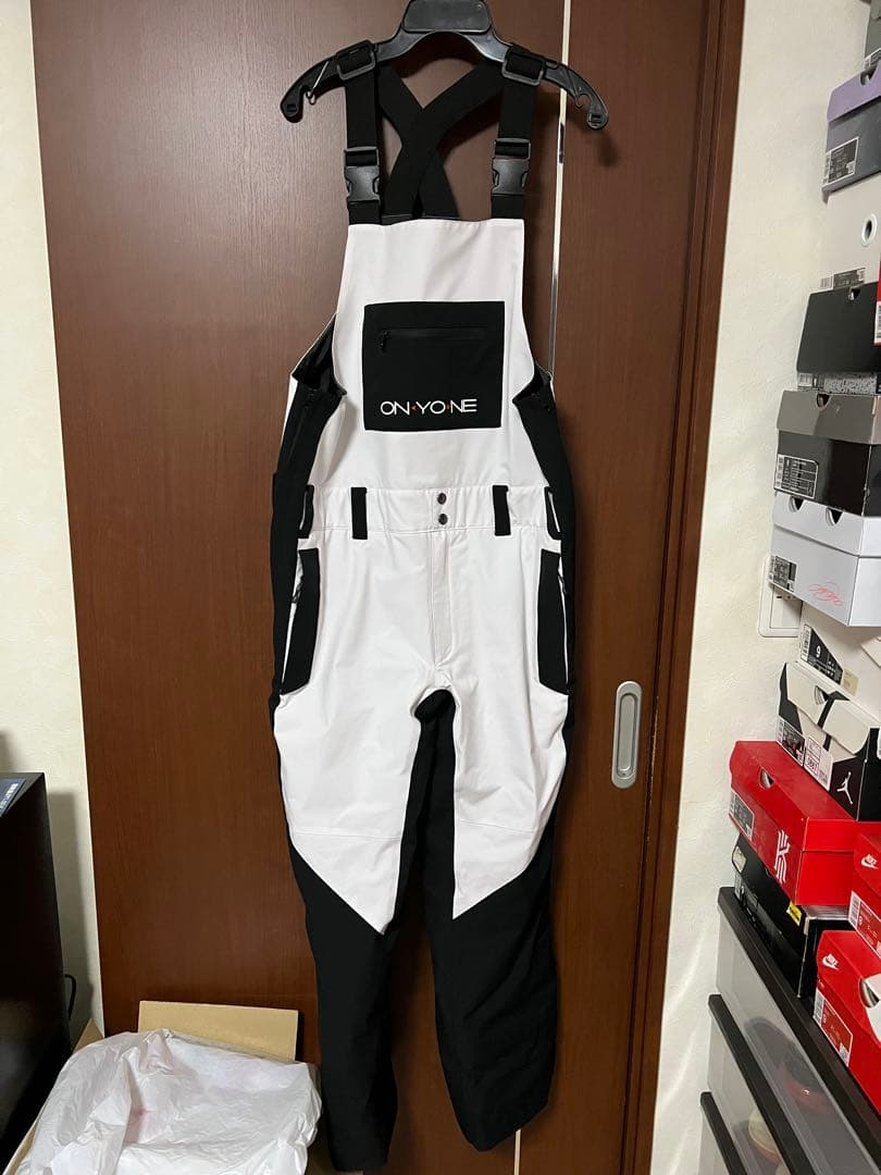 ONYONE スキーウェア 上下セット ホワイト/ブラック