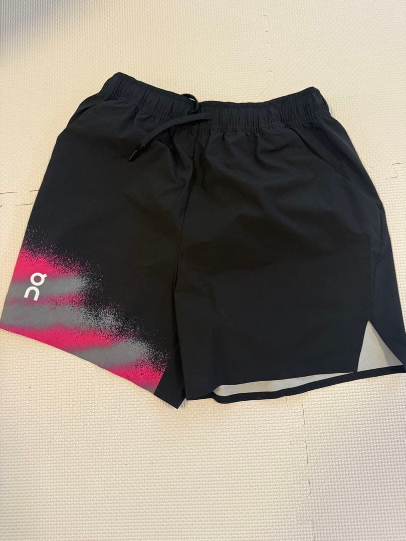 on ショートパンツSS(日本のs〜m)／ブラック/ピンク テニス
