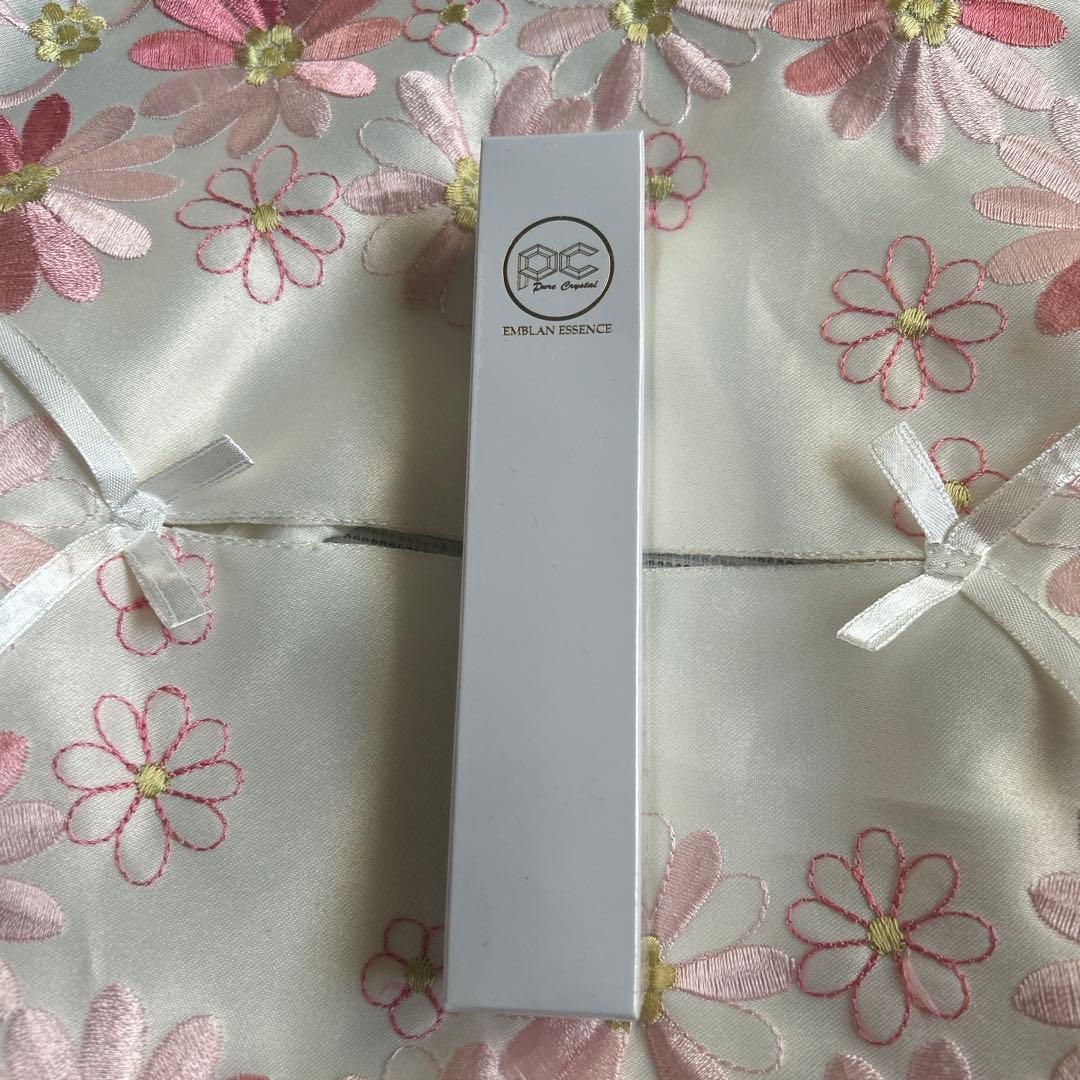 ピュアクリスタルのエムブランエッセンス　未開封品　35ml