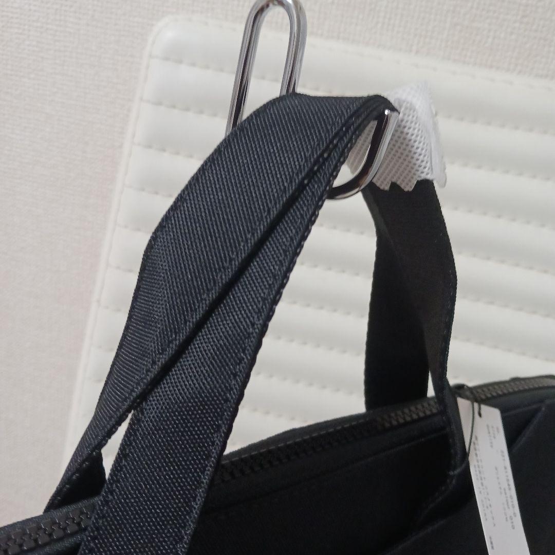 1814　マリークワント　PCバッグ　デイジー　ブラック　タグ付き新品