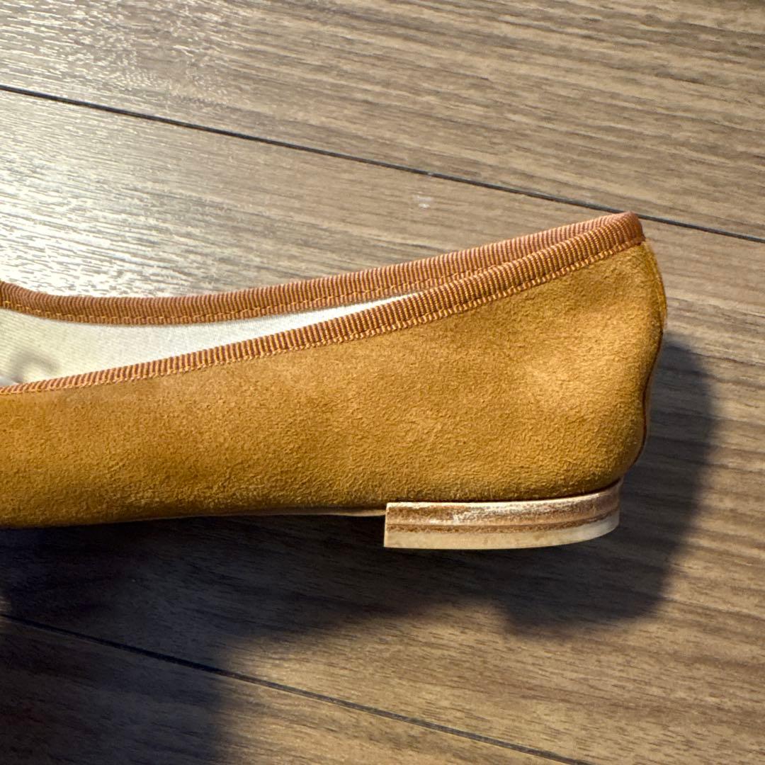 【新品未使用】レペット　バレエシューズ（サイズ37）キャメル色