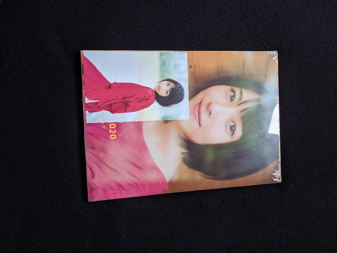 浜辺美波　カレンダーブック　Amazon限定　ポストカード　フォトブック　新品