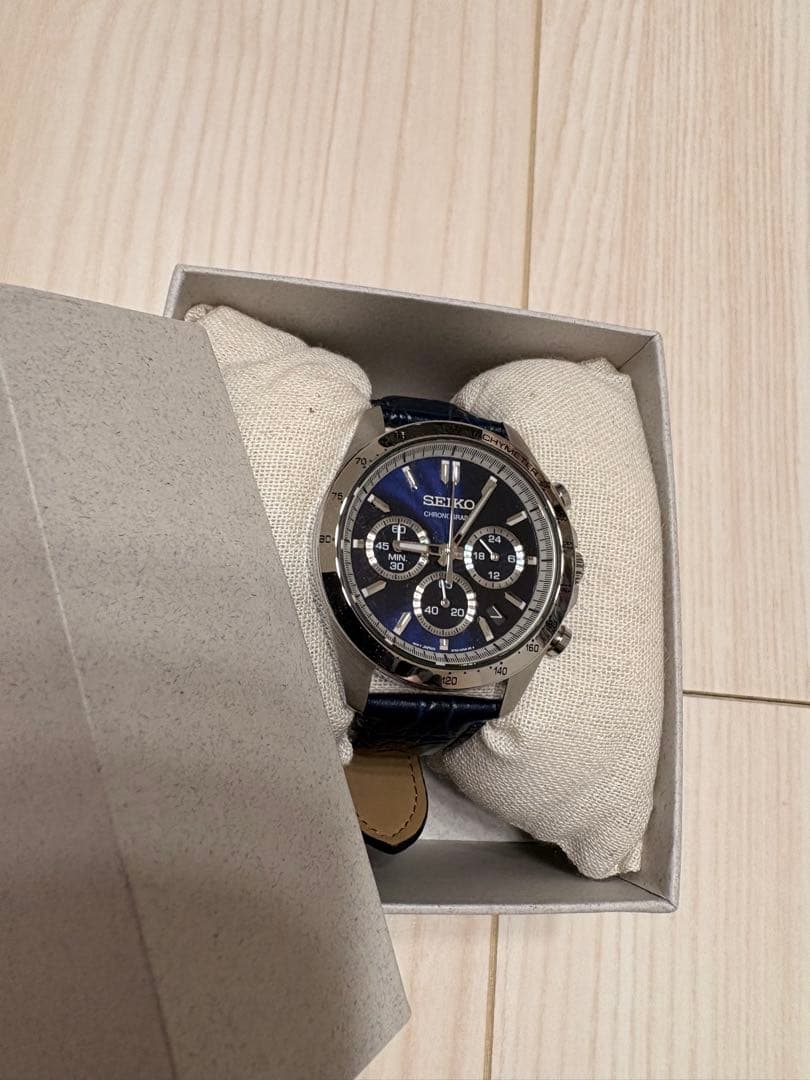 イクラム　ファタヒラ 専用SEIKO クロノグラフ　腕時計