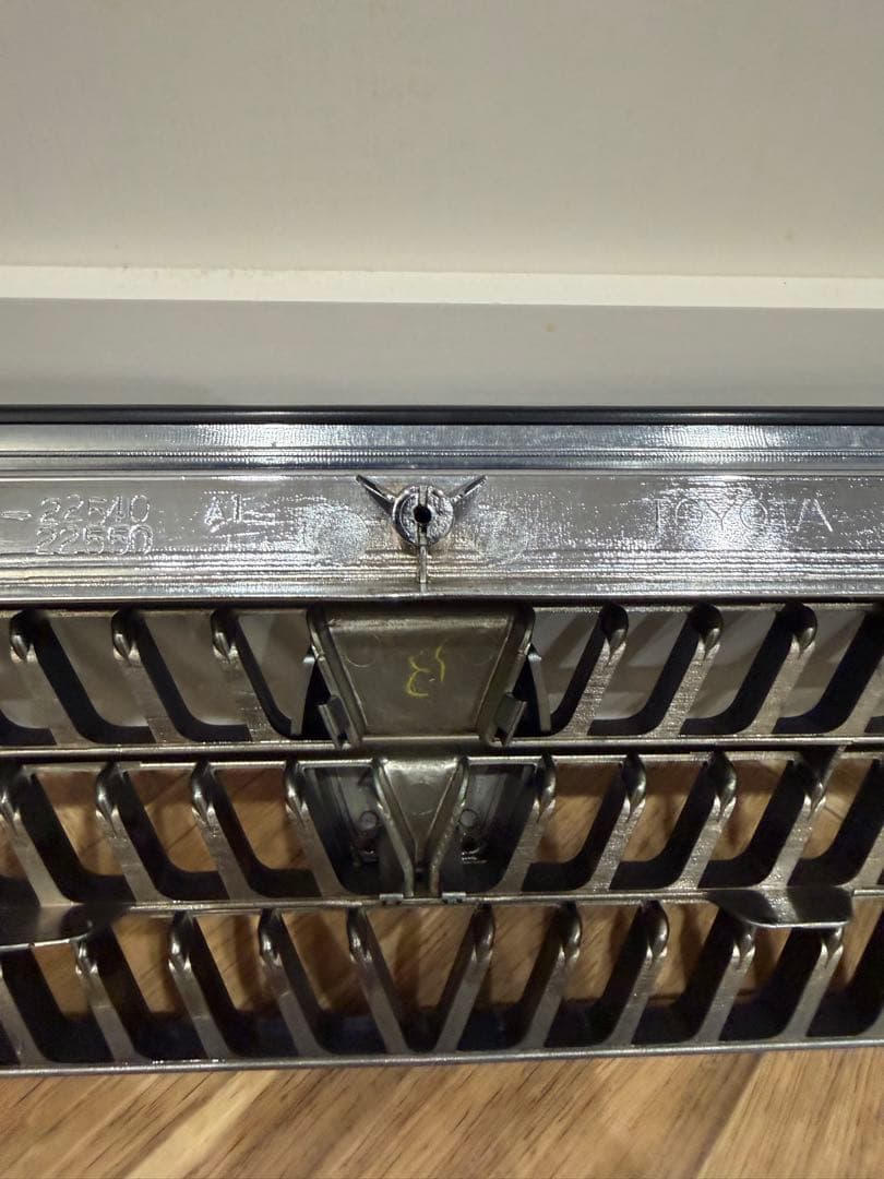 JZX100 チェイサー　ツアラーV純正グリル　希少美品