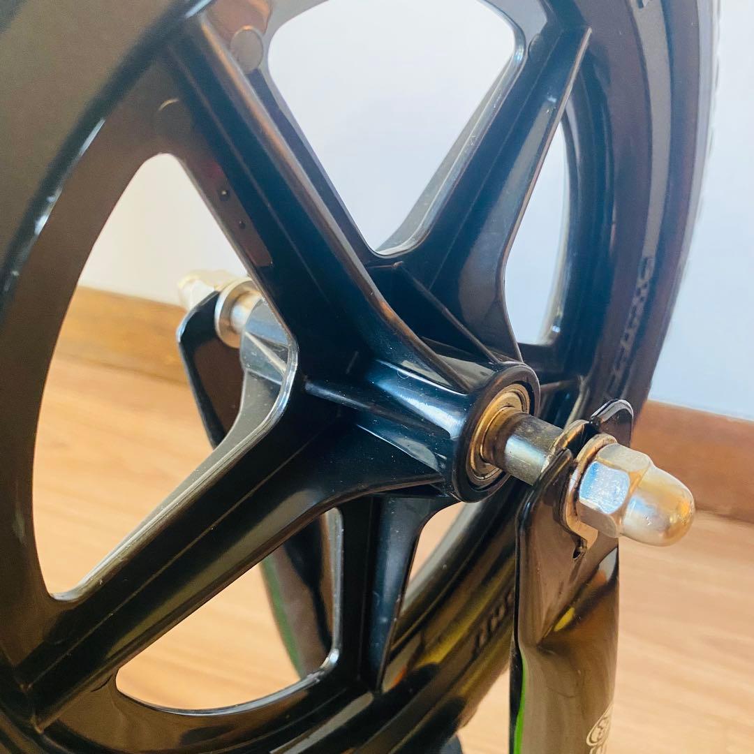 STRIDER ストライダー 緑 日本正規品 CLASSIC 12インチ