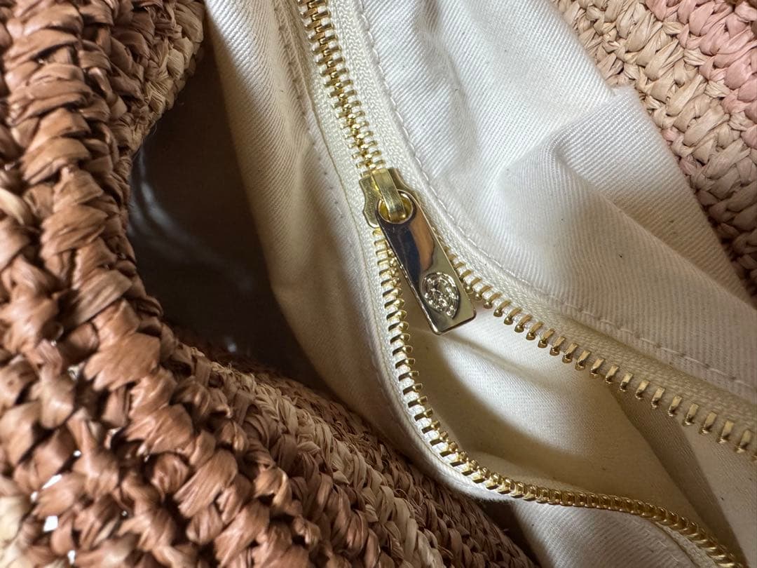 ヘレンカミンスキー　カゴバッグ