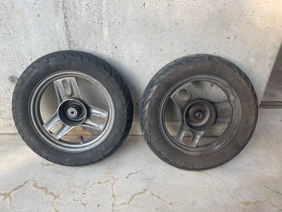 スーパータクト　純正ホイール前後セットタイヤ付き