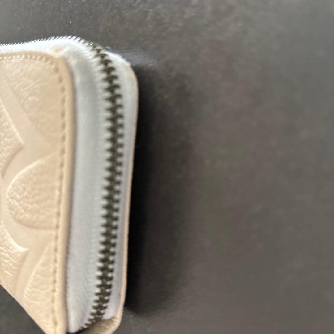 ヴィヴィアン・ウエストウッド財布