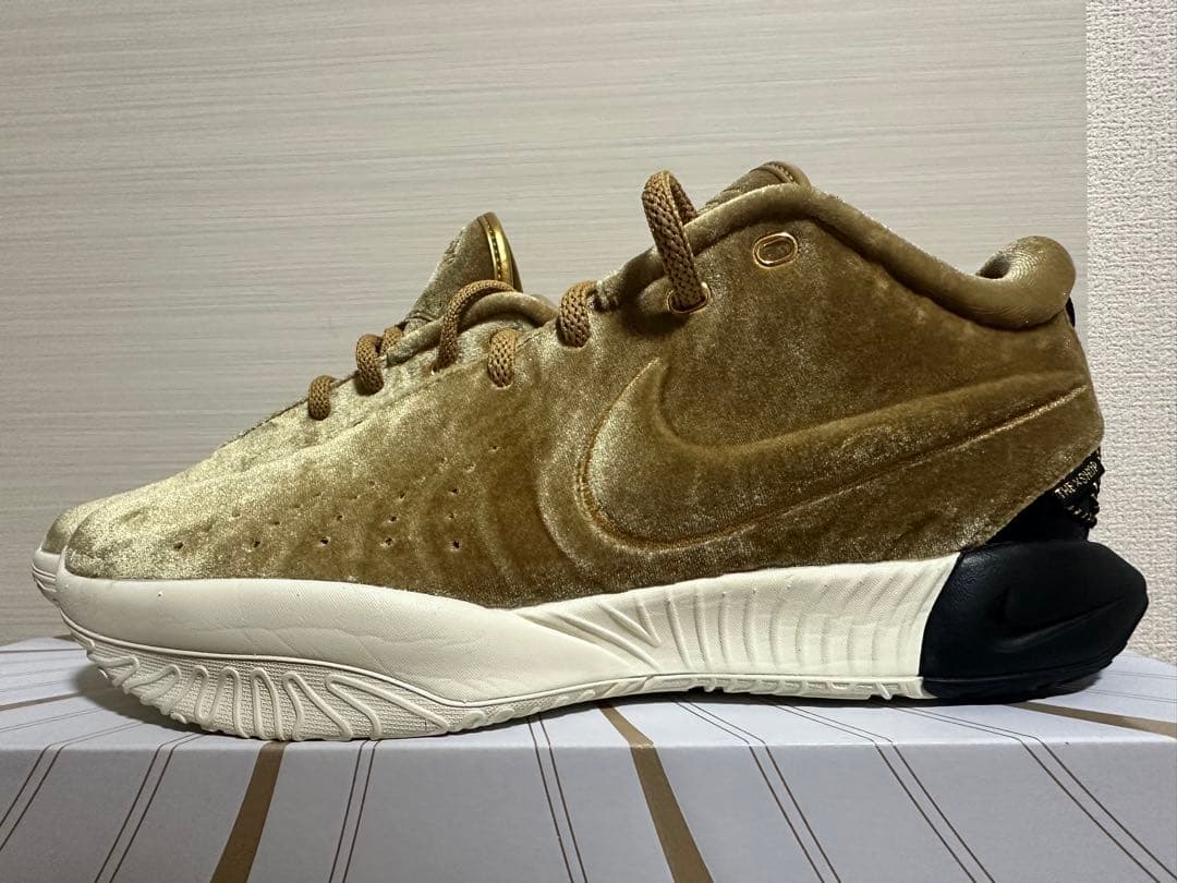 着用1回ほぼ新品　NIKE LEBRON XXI QS EP