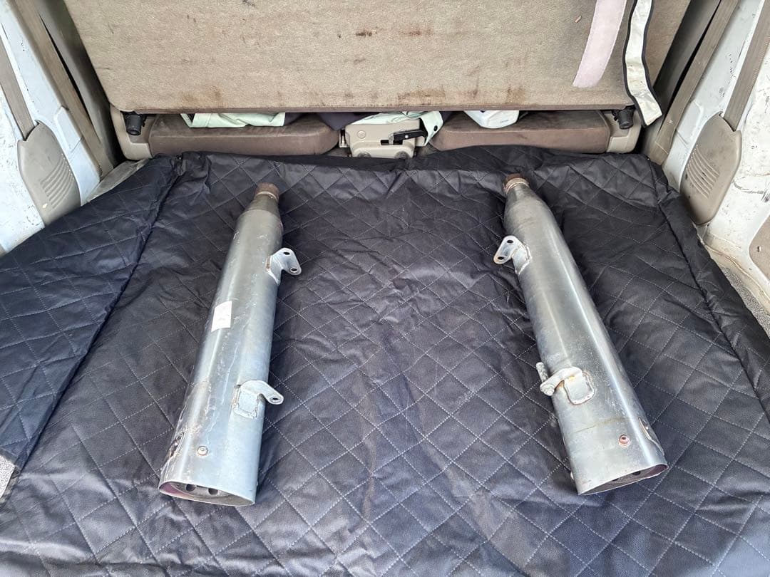 ※傷あり！ Harley-Davidson V-Rod Muscle 社外マフラ