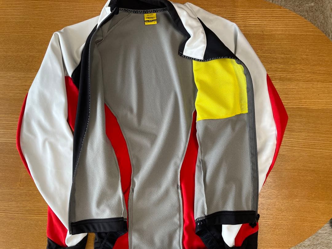 ロードバイク　マビックMAVIC サイクルジャケット 黒 赤 白 長袖