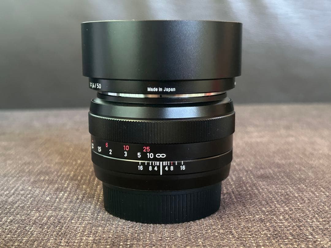 超美品 Carl Zeiss Planar T* 50mm F1.4 ZE