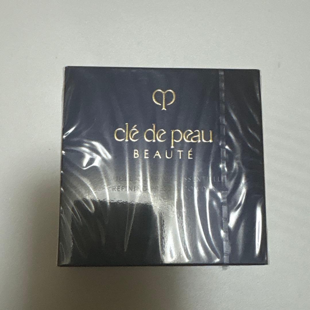 【未開封品】【本体】クレドポーボーテ　プードルコンパクトエサンシエル n