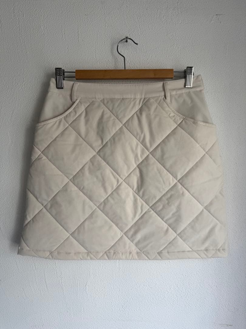 マンシングウェアスカート中わた キルト ヒートナビ 蓄熱保温 ゴルフ 3.5万