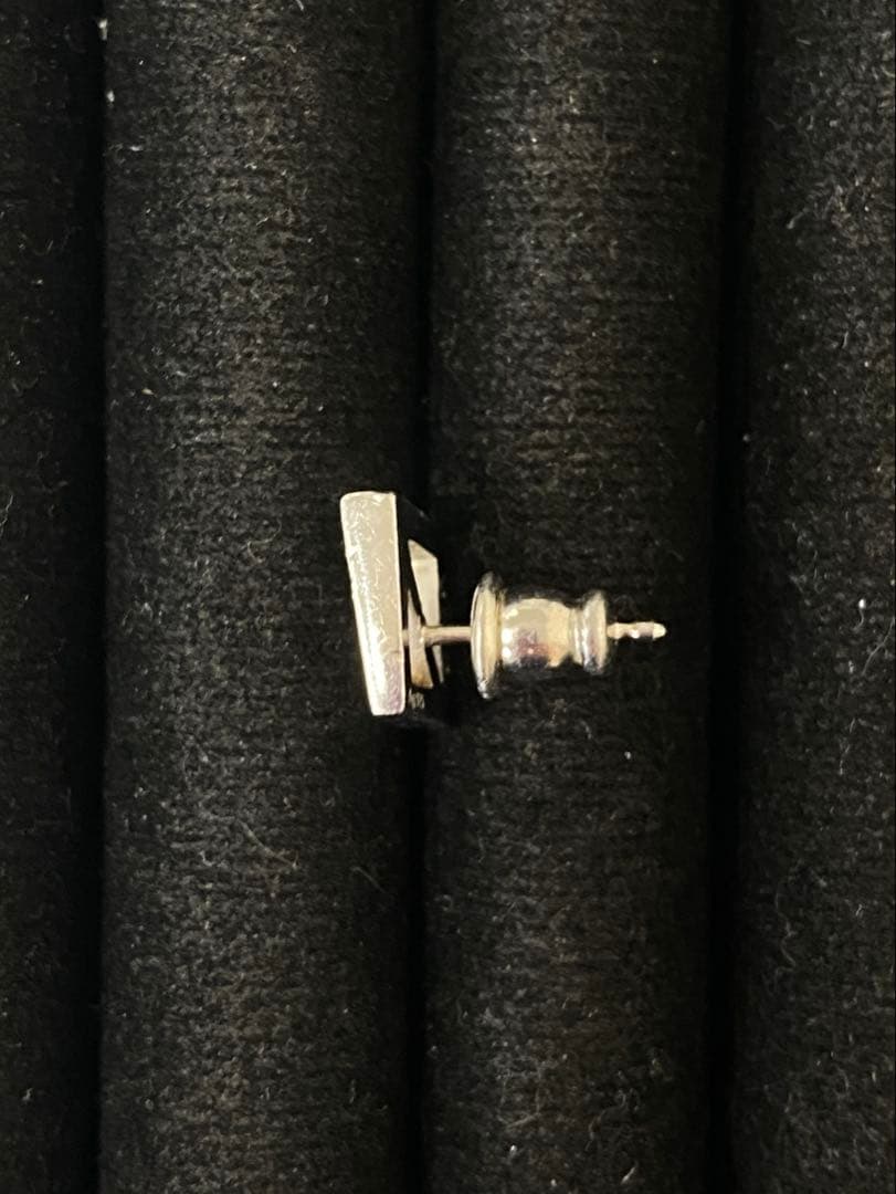 ⭐︎送料込み⭐︎DIOR ディオール　シルバーピアス　Ag925刻印　片耳のみ