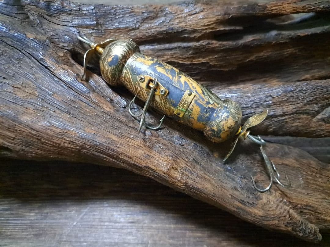 道楽　DOWLUCK 　ドウラク　クルクルチンチン　金沢金箔銀墨流し　レアカラー